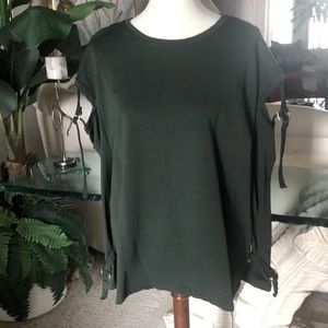 SZ S VERY J HUNTER GRREN COLD SHOULDER ADJUSTABLE STRAPS ALSO AT SLEEVE CUFF